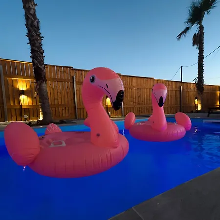 Villa Lakeside Palms